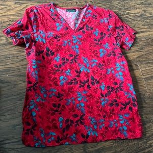 Leaf Scrub Top